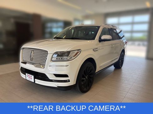 Used 2020 Lincoln Navigator Reserve w/ Equipment Group 208A Reserve AWD/4WD image 4