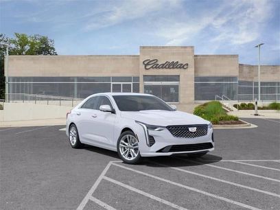 New 2025 Cadillac CT4 Luxury