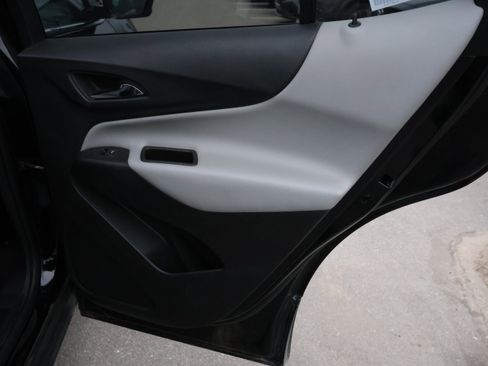 Used 2024 Chevrolet Equinox LT image 13