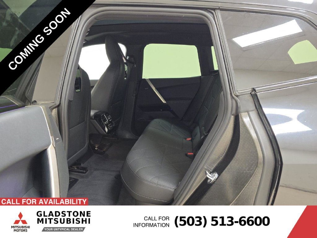 Used 2023 BMW iX xDrive50 w/ Convenience Package AWD/4WD image 10