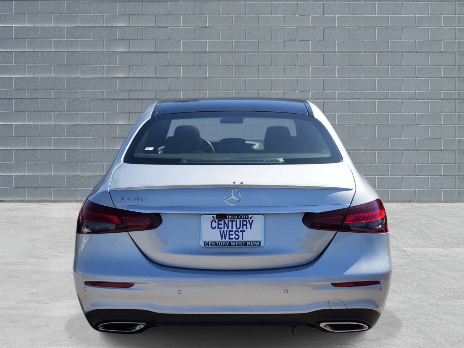 Used 2021 Mercedes-Benz E 350 Sedan image 4