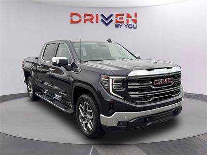 Used 2024 GMC Sierra 1500 SLT w/ SLT Premium Plus Package