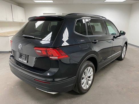 Used 2019 Volkswagen Tiguan S image 6