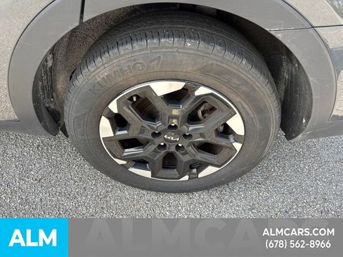 Used 2024 Kia Sorento S image 22