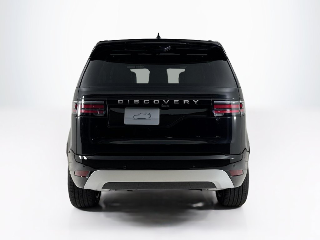 New 2026 Land Rover Discovery Limited Edition AWD/4WD image 4