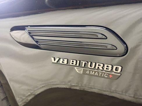 Used 2022 Mercedes-Benz SL 63 AMG 4MATIC image 16