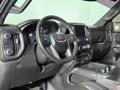 Used 2020 GMC Sierra 1500 AT4 AWD/4WD image 3
