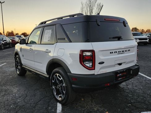 Used 2023 Ford Bronco Sport Outer Banks w/ Tech Package image 16