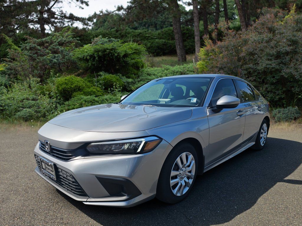 Used 2023 Honda Civic LX image 3