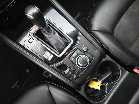 Used 2019 MAZDA CX-5 Touring FWD image 24