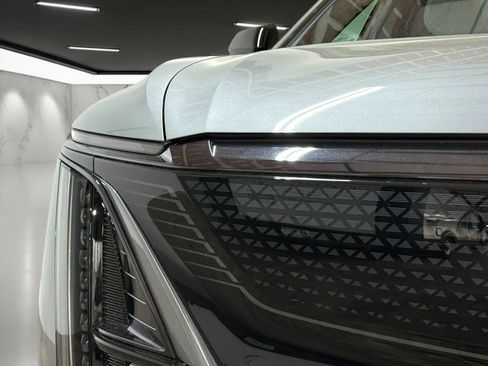 New 2026 Cadillac Lyriq Sport AWD/4WD image 19