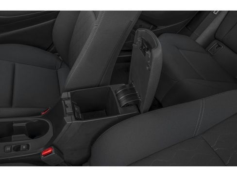 Used 2025 Toyota Corolla LE FWD image 11