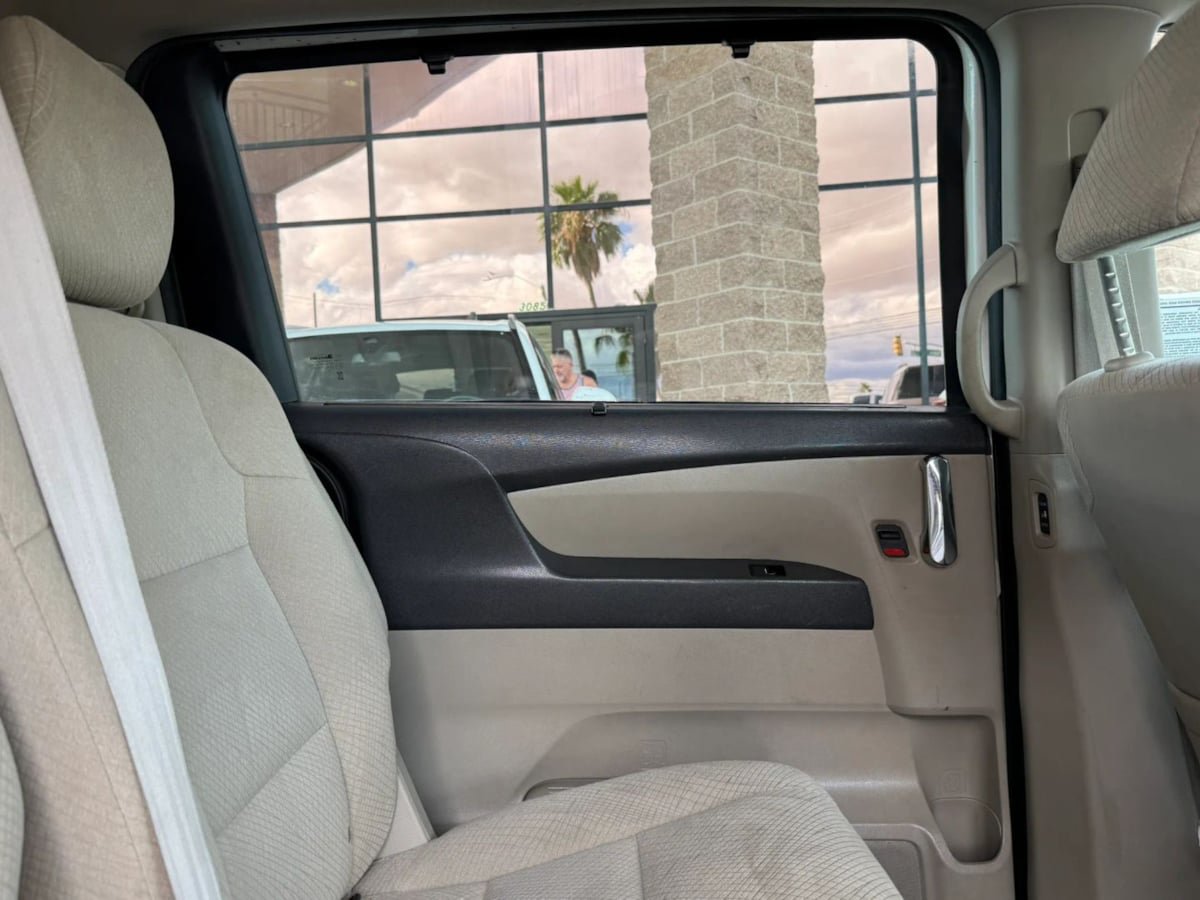 Used 2016 Honda Odyssey EX image 33