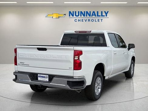 New 2025 Chevrolet Silverado 1500 LT w/ Convenience Package II RWD image 5