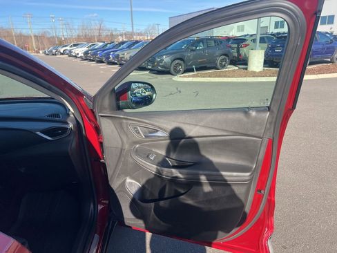 Used 2023 Buick Encore GX Essence w/ Experience Buick Package image 41