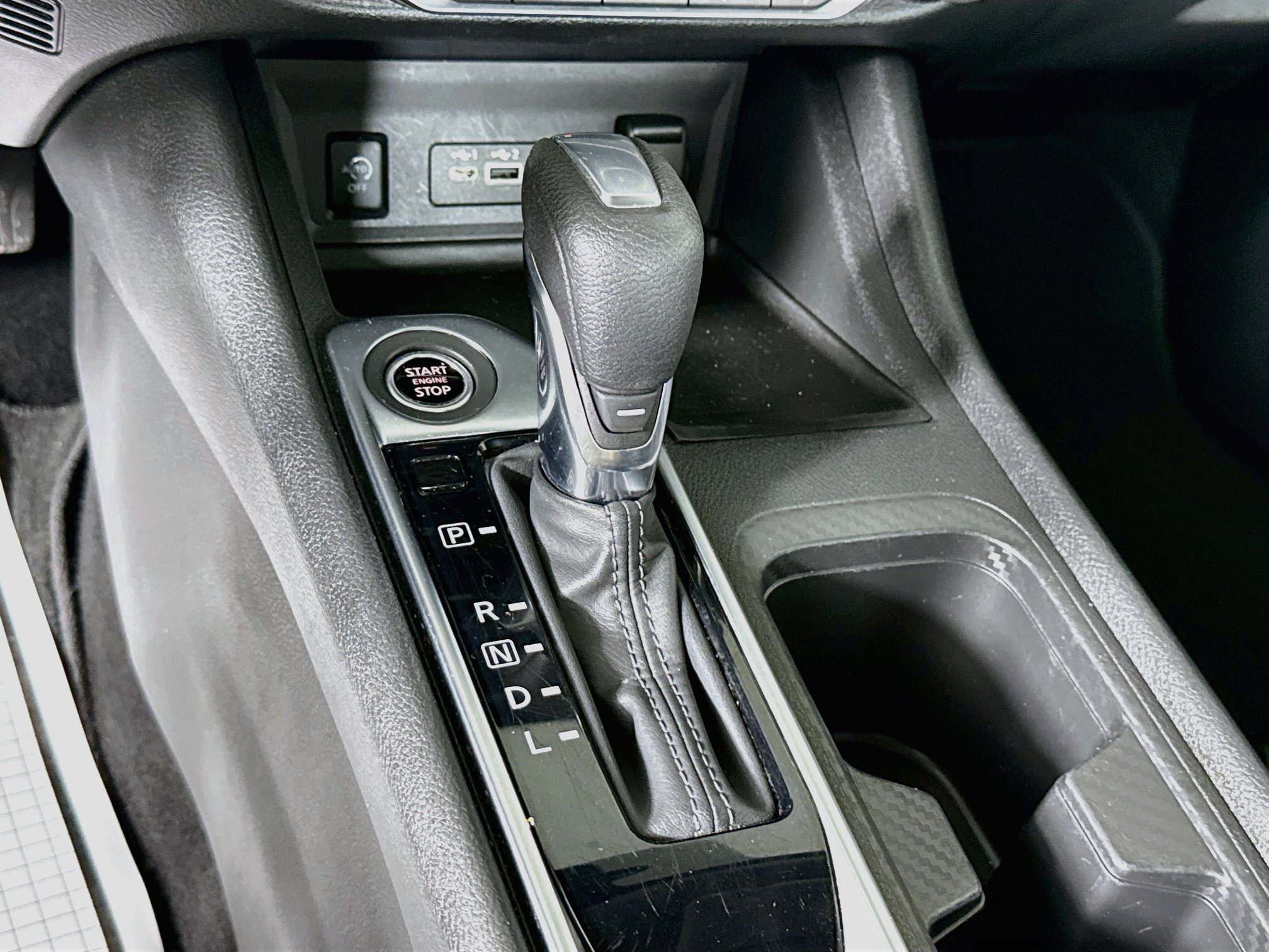 Used 2024 Nissan Sentra SV FWD image 19
