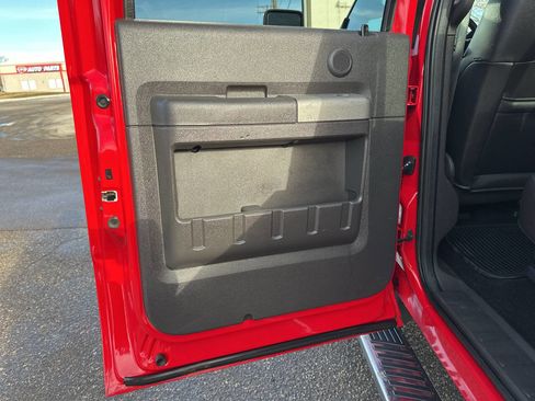 Used 2011 Ford F350 Lariat w/ Lariat Interior Pkg image 40