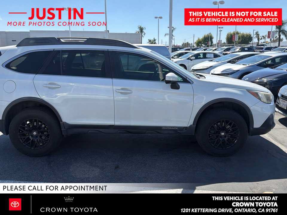 Used 2018 Subaru Outback 2.5i Premium AWD/4WD image 4