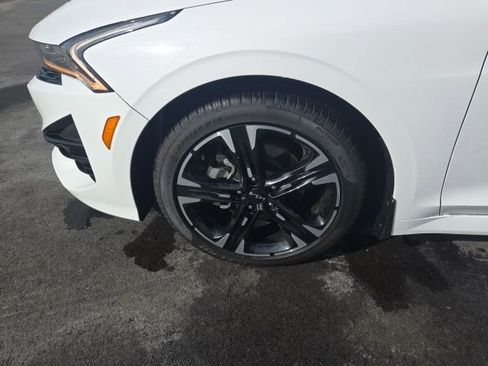 Used 2024 Kia K5 GT-Line w/ GT-Line Premium Package image 13