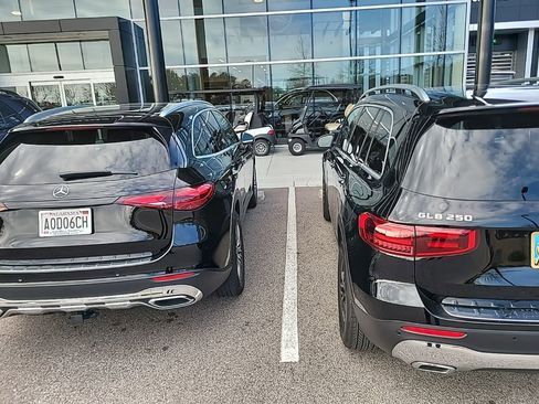 Certified 2025 Mercedes-Benz GLB 250 4MATIC image 5