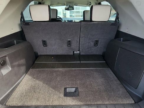 Used 2010 Chevrolet Equinox LT image 12