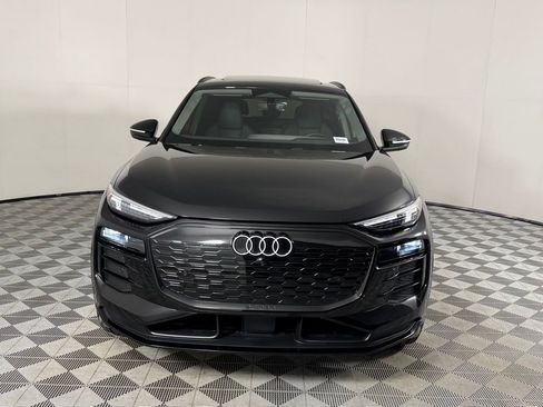 Used 2025 Audi Q6 e-tron Premium Plus w/ Premium Plus AWD/4WD image 7