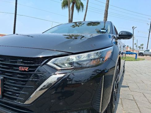 Used 2024 Nissan Sentra SR w/ SR Premium Package FWD image 3