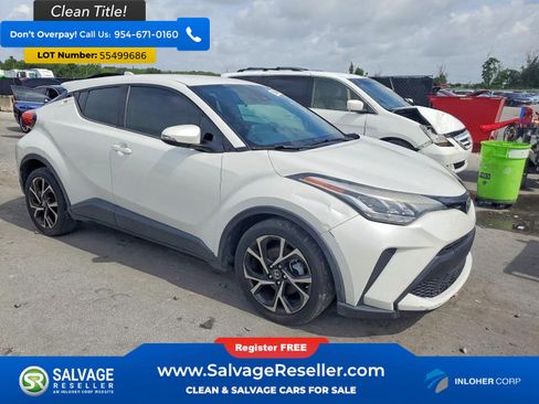 Used 2021 Toyota C-HR XLE FWD image 5