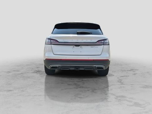 Used 2019 Lincoln Nautilus Reserve AWD/4WD image 7