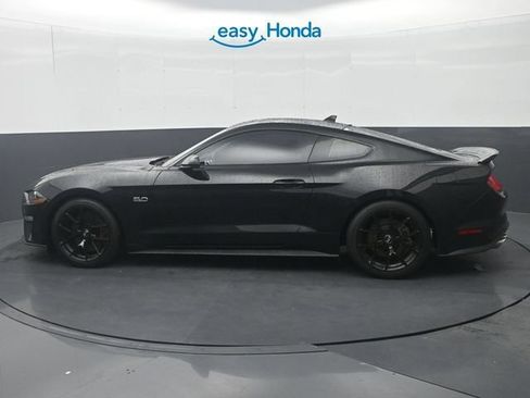 Used 2022 Ford Mustang GT RWD image 4