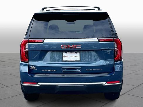 Used 2025 GMC Yukon Elevation image 4