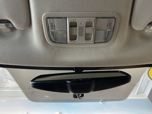 Used 2017 Honda HR-V EX-L image 18