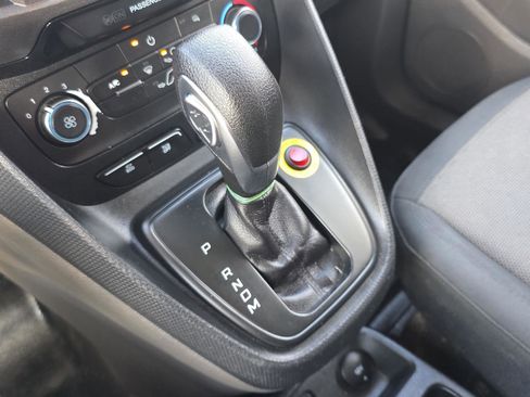 Used 2020 Ford Transit Connect XL FWD image 14