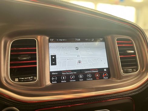 Used 2019 Dodge Charger SXT w/ Plus Group image 33