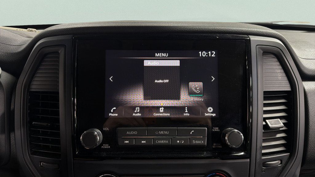 Used 2024 Nissan Titan SV AWD/4WD image 27