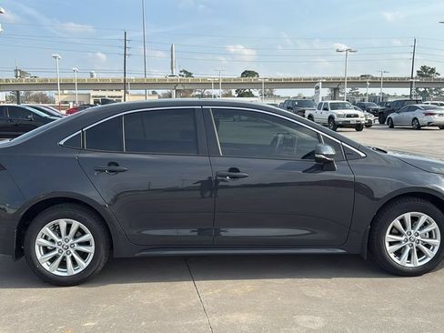 Certified 2026 Toyota Corolla XLE FWD image 15