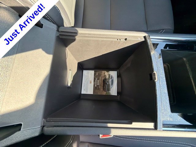 Used 2025 Chevrolet Traverse LT w/ Sun and Wheel Package FWD image 29