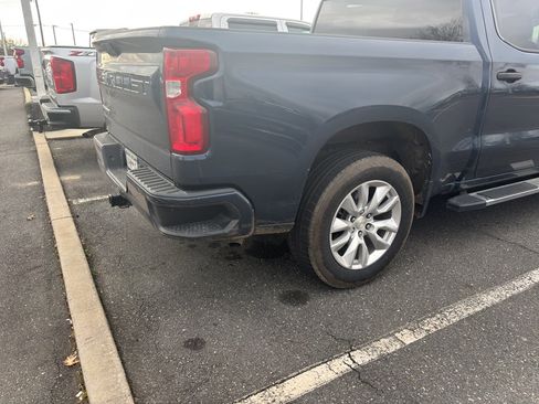 Used 2020 Chevrolet Silverado 1500 Custom w/ Custom Value Package image 7