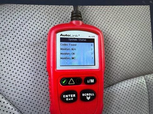 Used 2020 Chrysler Pacifica Limited FWD image 19