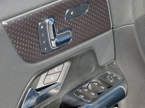 Used 2026 Mercedes-Benz GLA 250 4MATIC image 21