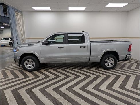 New 2026 RAM 1500 Big Horn AWD/4WD image 3