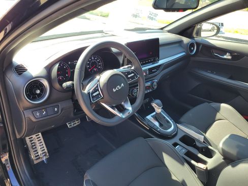Used 2024 Kia Forte GT-Line w/ GT-Line Premium Package FWD image 17