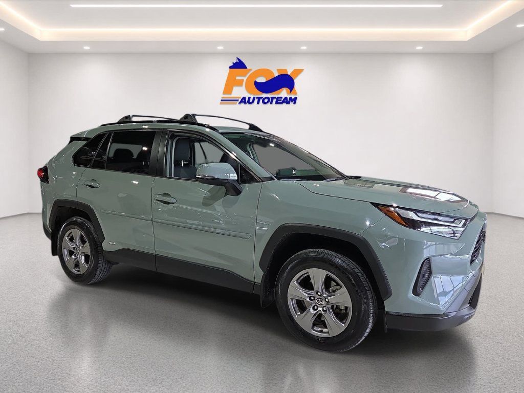Certified 2023 Toyota RAV4 XLE w/ Convenience Package AWD/4WD image 5