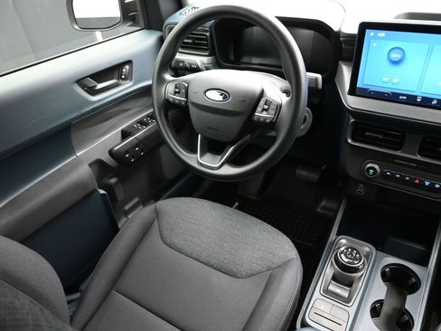 Used 2025 Ford Maverick XL FWD image 24