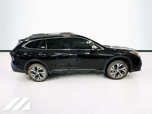Used 2020 Subaru Outback Touring XT AWD/4WD image 4