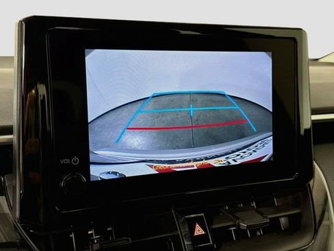 Used 2024 Toyota Corolla LE FWD image 15