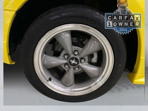 Used 2001 Ford Mustang GT image 18