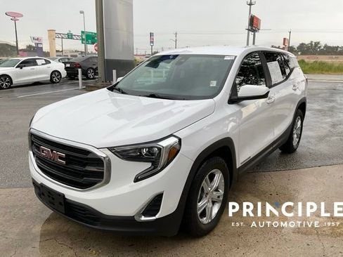 Used 2021 GMC Terrain SLE FWD image 4