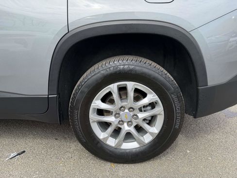 Certified 2023 Chevrolet Traverse LS FWD image 6