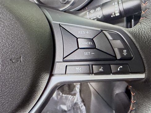 Used 2025 Nissan Versa SR w/ Trunk Package image 15